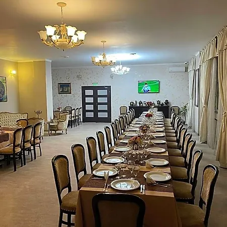 Tineretului Hotel 3*